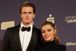 Alexander Zverev Advances to Miami Open Semifinals Amid Off-Court Spotlight