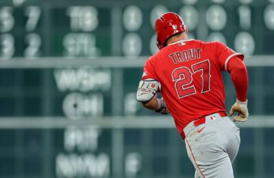 MLB 2026 Season Opens with Dodgers Victory, Major Offseason Moves Set Tone