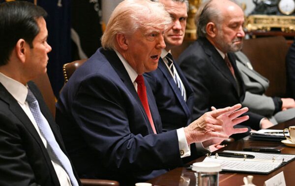 Trump Claims Iran Permitted 10 Oil Tankers Through Strait of Hormuz