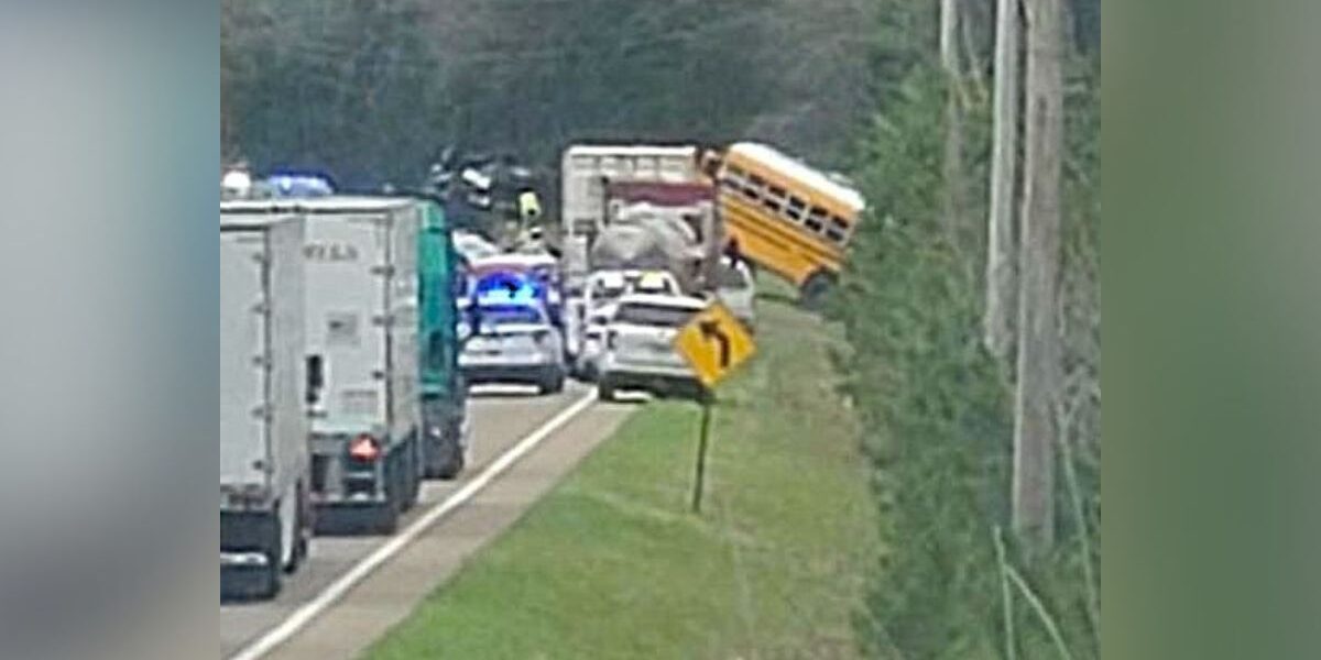 Two Students Killed in Tennessee School Bus Crash Involving State Truck