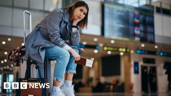 Airlines cutting flights and hiking fares due to record high jet fuel prices chart
