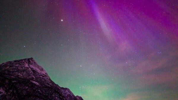 Aurora borealis forecast map showing 24 US states where the northern lights may be visible