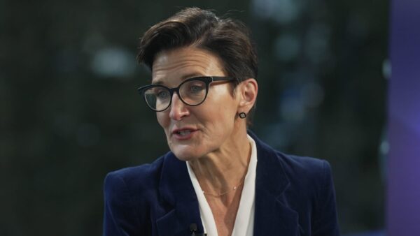 Citigroup CEO Jane Fraser presents Q1 earnings report showing strong fixed income performance