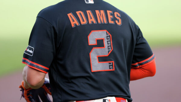 SF Giants Gigantes black jersey unavailable on Fanatics website due to supply issues