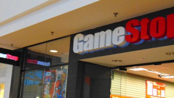 GameStop valuation check chart showing mixed signals after price rebound