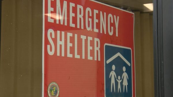 Honolulu Mayor Rick Blangiardi announces closure of non-essential city offices due to storm threat on Oahu