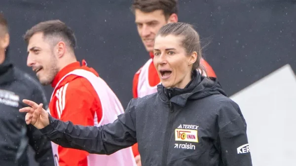 Marie-Louise Eta, Union Berlin's interim manager, makes history on the touchline
