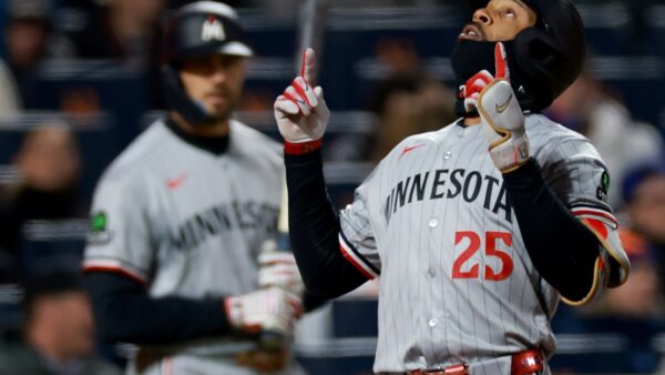 Mariners Face Twins in Three-Game Series Starting April 27