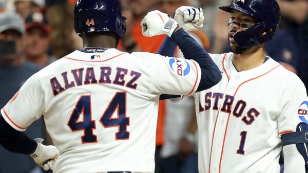 Seattle Mariners pitcher facing Houston Astros batter in crucial early season MLB game
