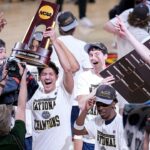 Colin Mitchell scores the game-winning buzzer-beater rebound for Mary Washington's first NCAA D-III title
