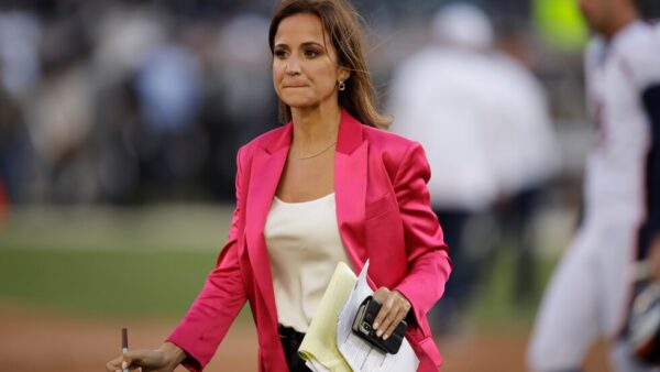 NFL reporter Dianna Russini resigns from The Athletic news photo