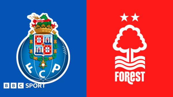 FC Porto vs Nottingham Forest players in action during UEFA Europa League match at Estádio do Dragão