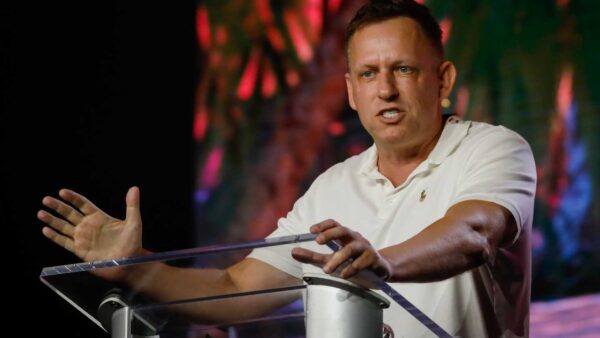 Silicon Valley elites Peter Thiel and Marc Andreessen leading an attack on public science funding institutions