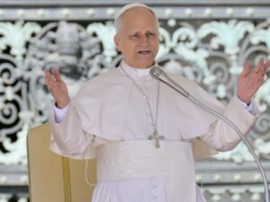 U.S. Pentagon official and Vatican envoy meeting after Pope's war critique