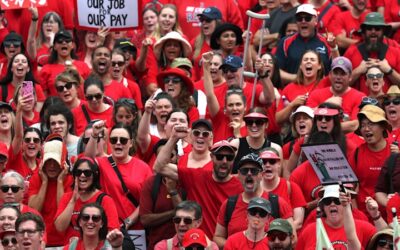 Victorian Teachers Offered 28% Pay Rise to Avert Strikes