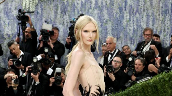Alex Consani Dazzles in Botticelli-Inspired Look at 2026 Met Gala