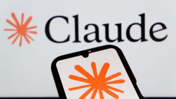 Claude AI Faces Outage Affecting Thousands of Users