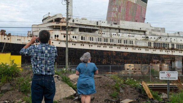 Controversial Plan to Sink SS United States as Artificial Reef