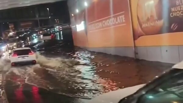 Heavy Rains Cause Flooding in Mexico City