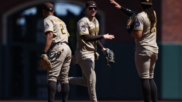 Mariners Set for Crucial Series Against Padres This Weekend