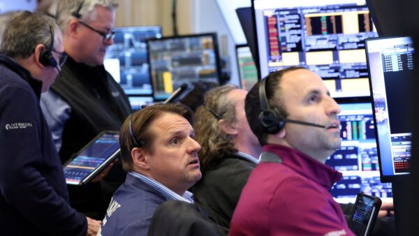 Tech Stocks Poised for Rally Amid Oil Price Declines