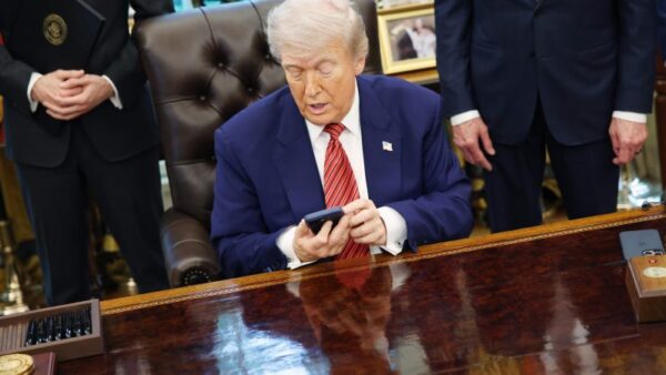 Trump Mobile Alters Terms for Unreleased T1 Phone Preorders
