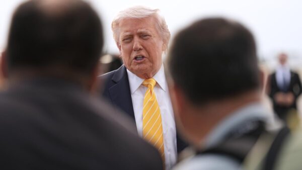 US Stock Futures Rise Amid Peace Talks with Iran