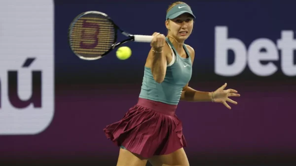 WTA Rome Qualifying: Ashlyn Krueger Faces Nikola Bartunkova