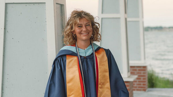 Youngest Liberty University Graduate at 15: Karis Dryer
