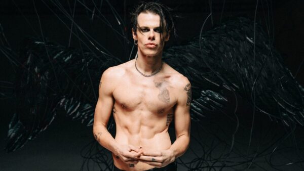 Yungblud Thrives in US Tour, Reflects on Fame and Identity