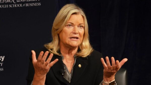 Crypto Clarity Act Faces Scrutiny Over Bad-Actor Provisions