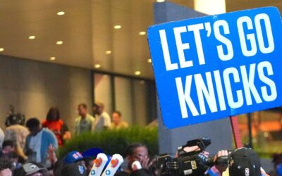 Knicks Fan Celebrates with OnlyFans Model in Unique Gesture