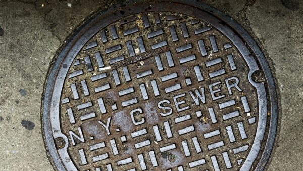 NYPD Investigates Men Emerge from New York City Sewers