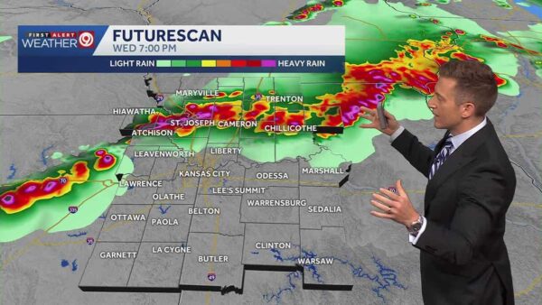 Severe Thunderstorms Expected: Risks of Hail and Tornadoes